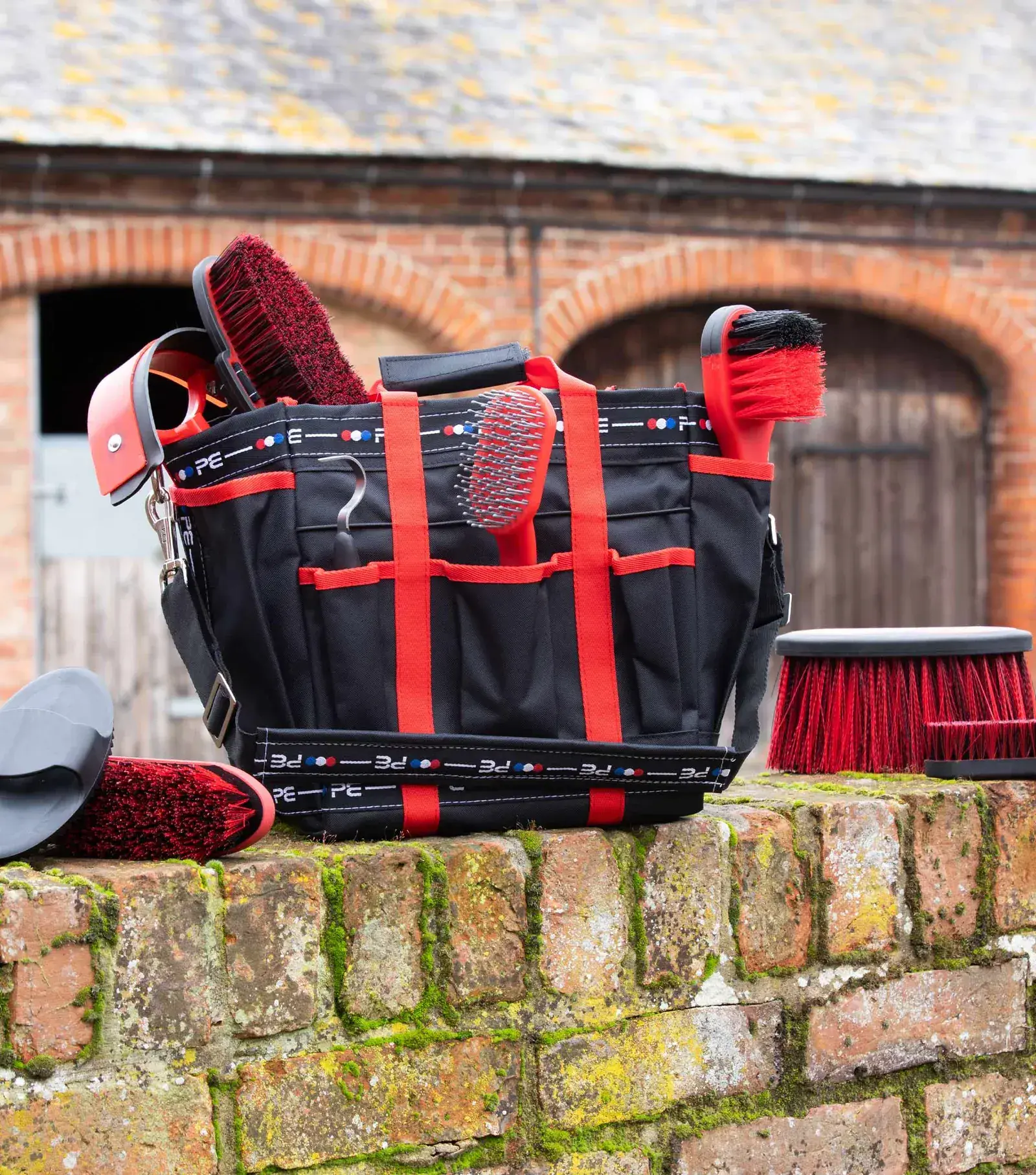 Premier Equine Grooming Kit Bag Black & Red 2 Premier Equine Grooming Kit Bag Black & Red - Image 2