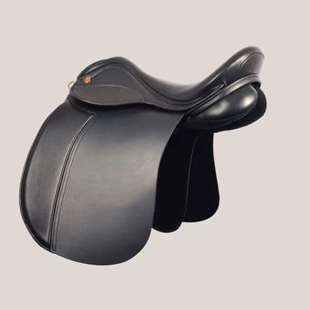 The Saddle Company Vicenza Dressage Saddle 2 The Saddle Company Vicenza Dressage Saddle - Image 2