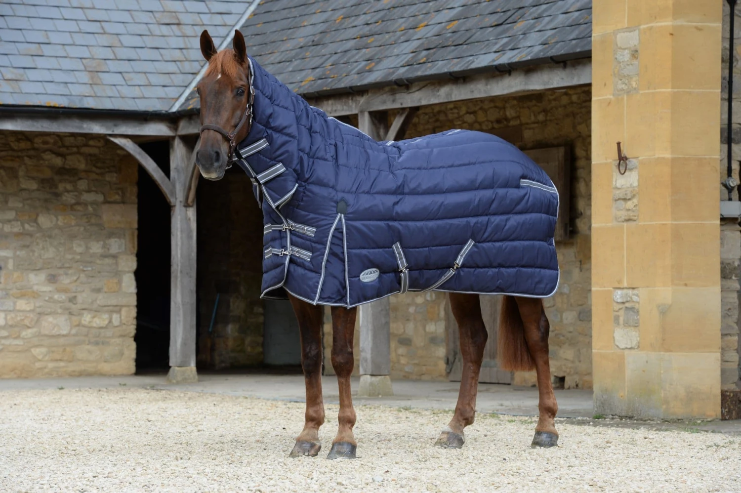 Weatherbeeta Comfitec PP Channel Quilt II Combo Neck Heavyweight Stable Rug Dark Blue/Grey/White